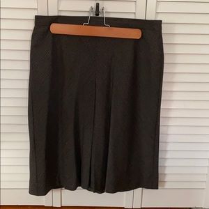 Women’s GAP skirt